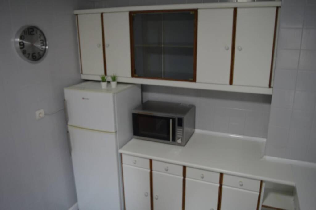 סן ויסנטה דה לה ברקרה Apartamento Turistico Faro De Luno מראה חיצוני תמונה